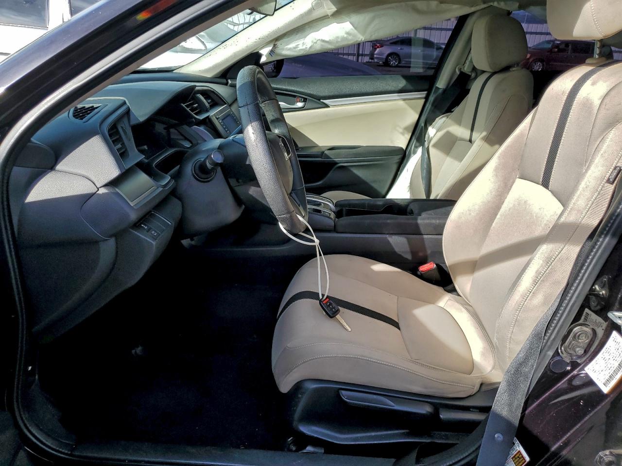 2016 HONDA CIVIC LX photo 7