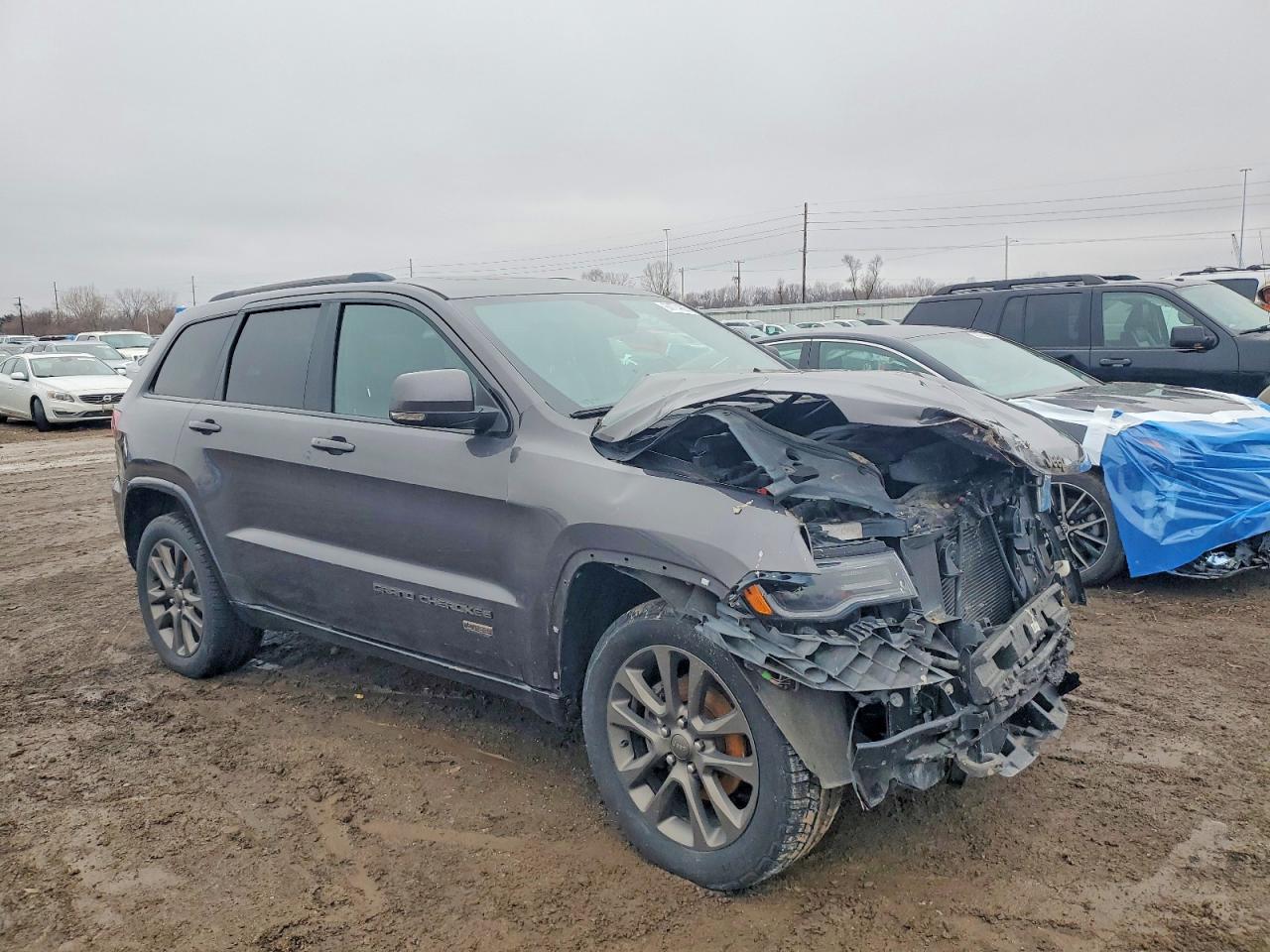 2016 JEEP GRAND CHEROKEE LIMITED photo 4