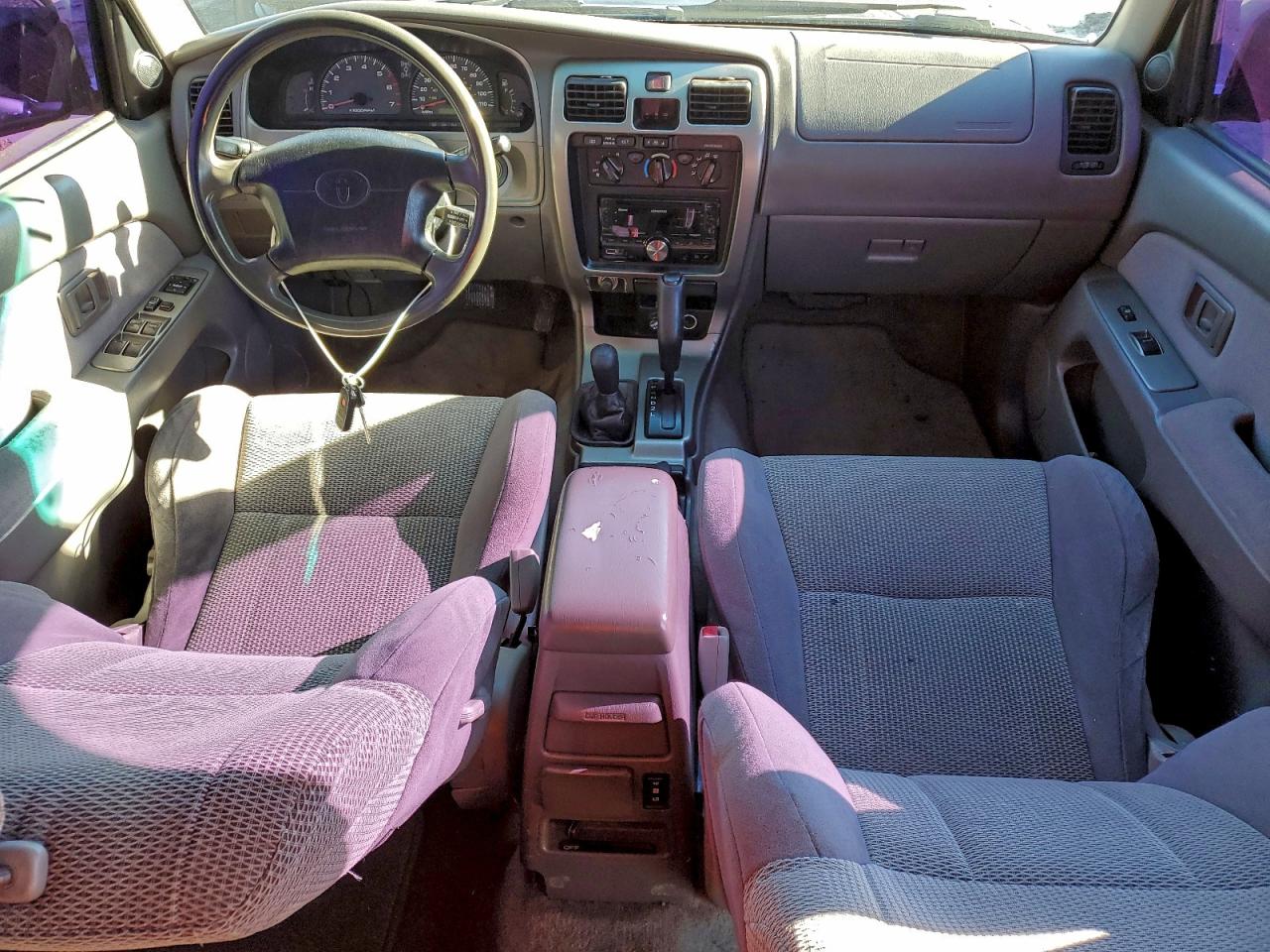 2002 TOYOTA 4RUNNER SR5 photo 8