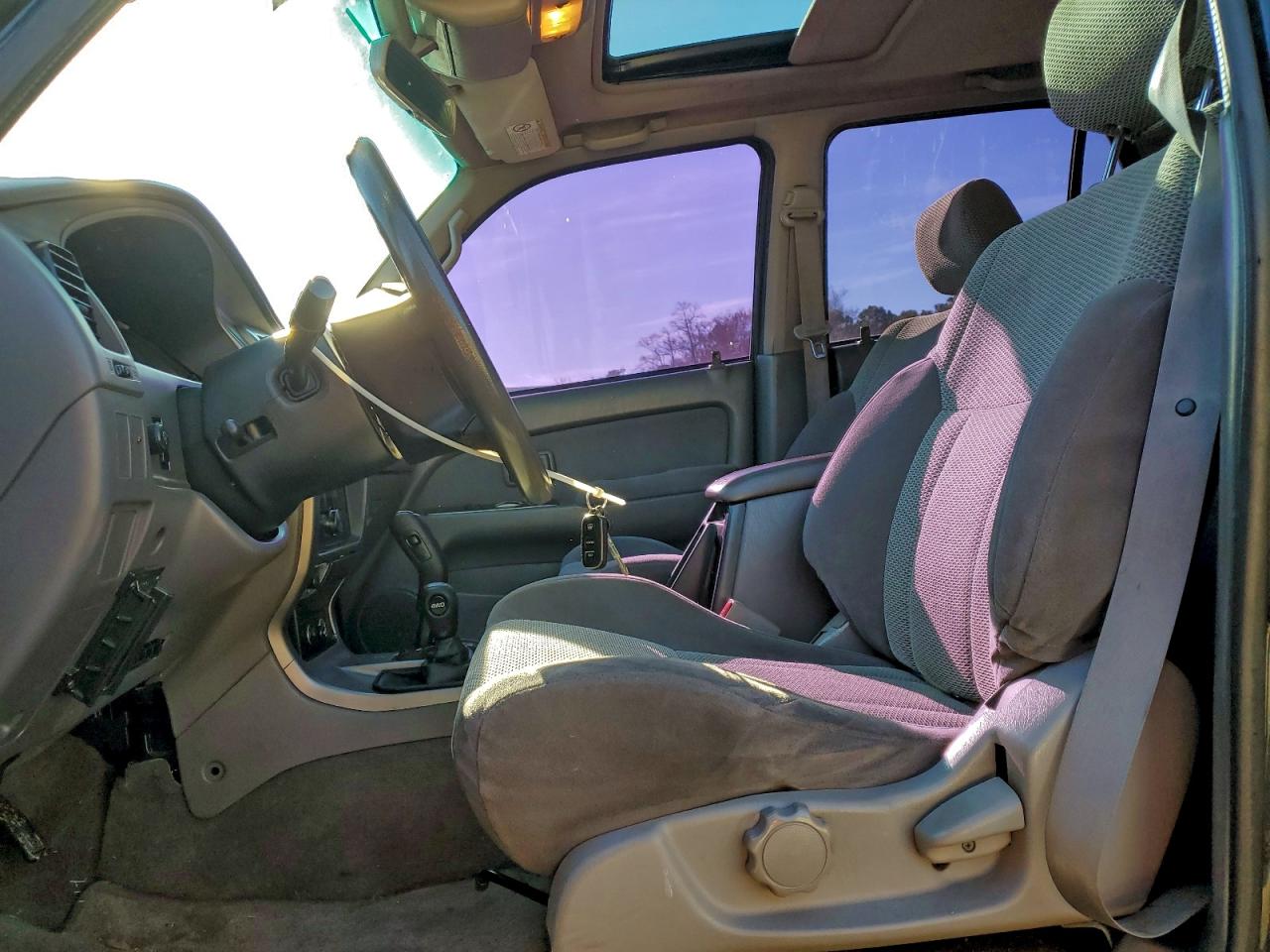 2002 TOYOTA 4RUNNER SR5 photo 7