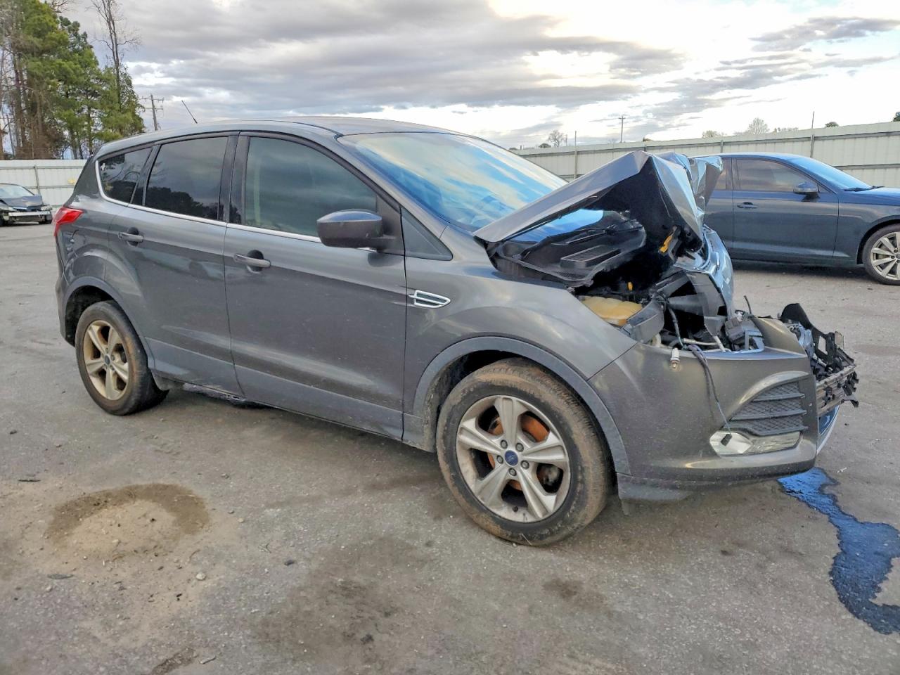 2016 FORD ESCAPE SE photo 4