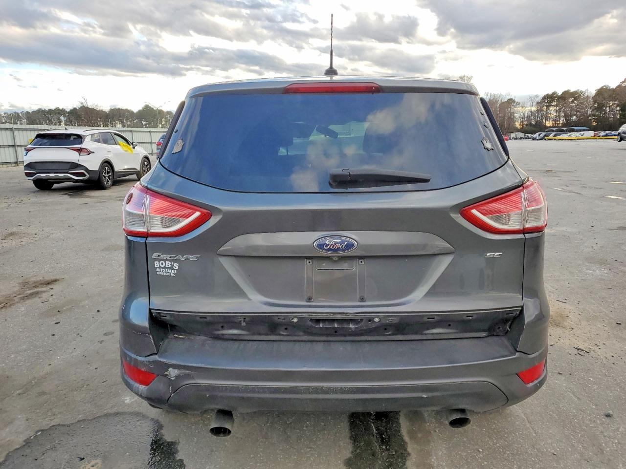 2016 FORD ESCAPE SE photo 6