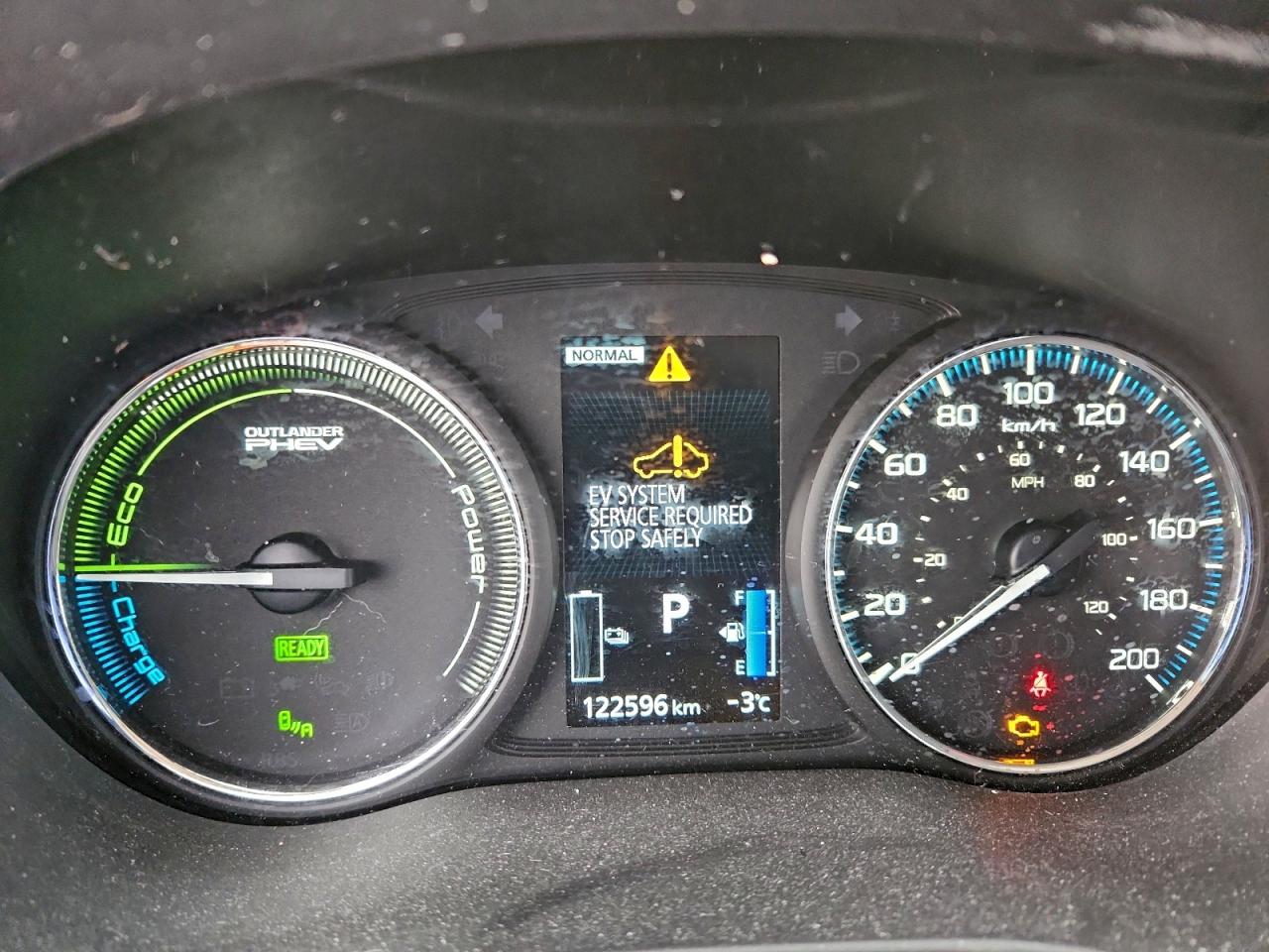 2018 MITSUBISHI OUTLANDER SE photo 9