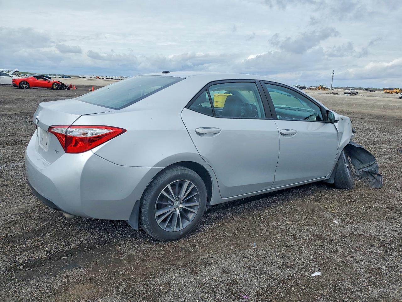 2016 TOYOTA COROLLA LE PREMIUM photo 3
