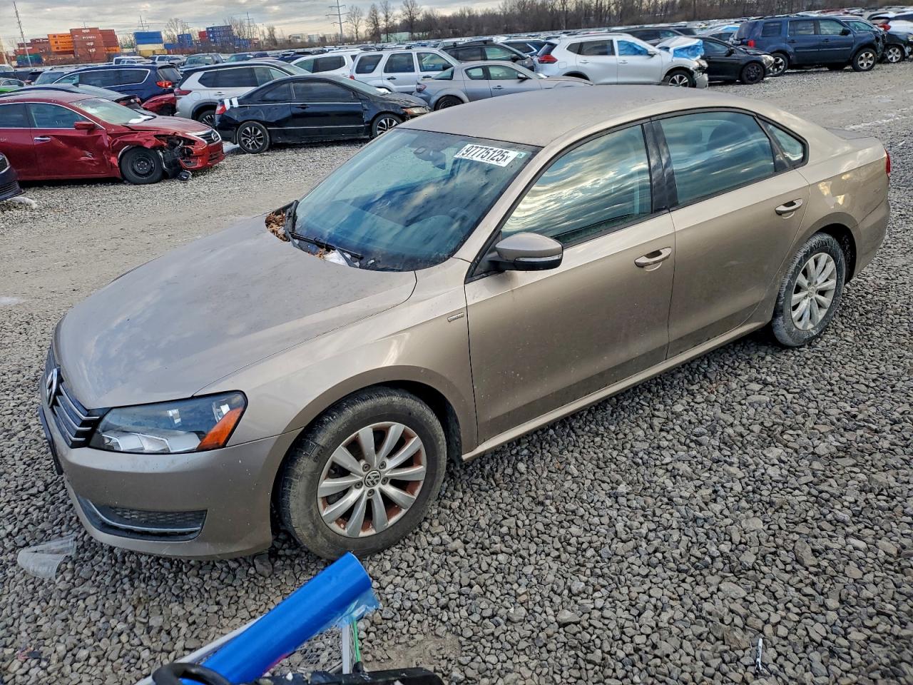 2015 VOLKSWAGEN PASSAT