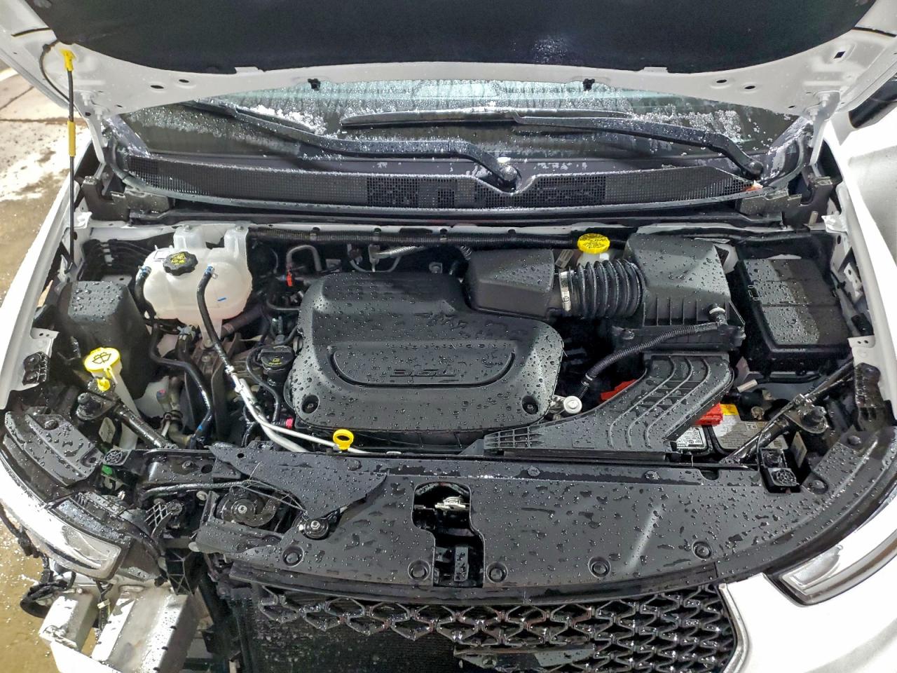 2026 CHRYSLER PACIFICA SELECT photo 34