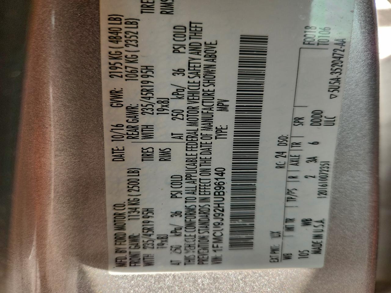 2017 FORD ESCAPE TITANIUM photo 14