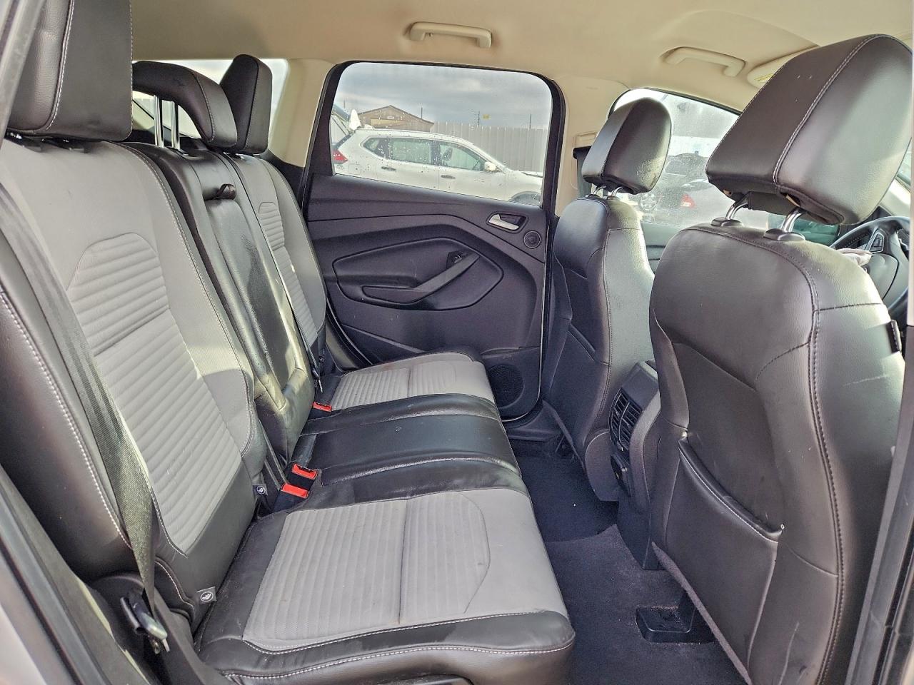 2017 FORD ESCAPE TITANIUM photo 11