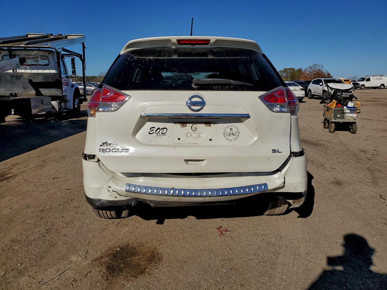 2016 NISSAN ROGUE S photo 6