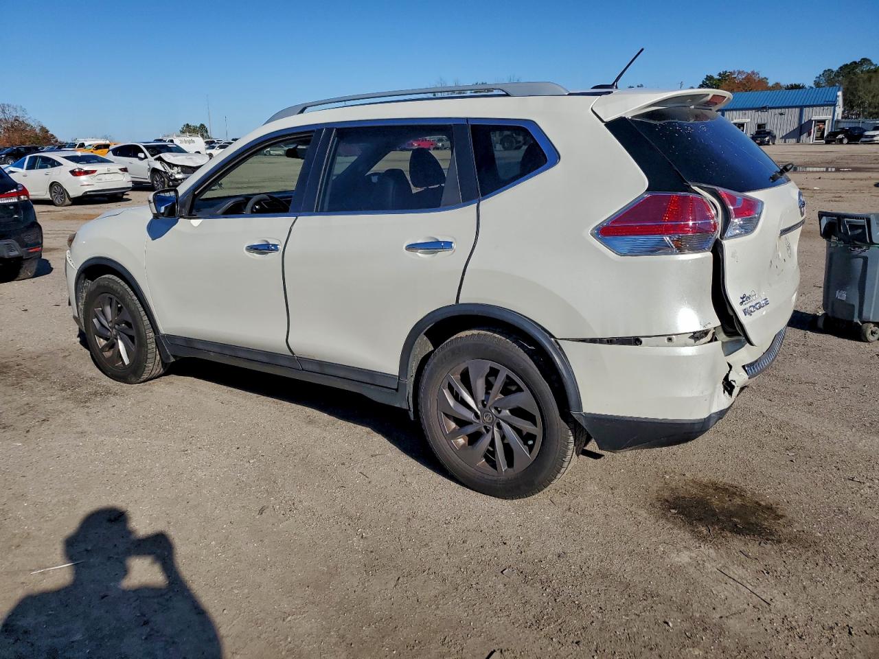 2016 NISSAN ROGUE S photo 2