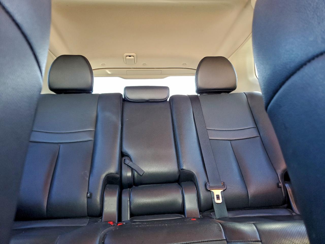 2016 NISSAN ROGUE S photo 10