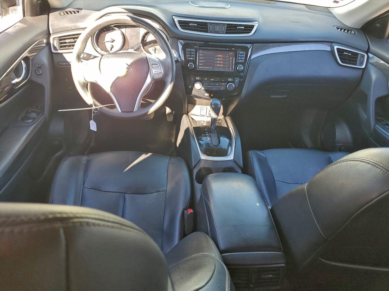 2016 NISSAN ROGUE S photo 8