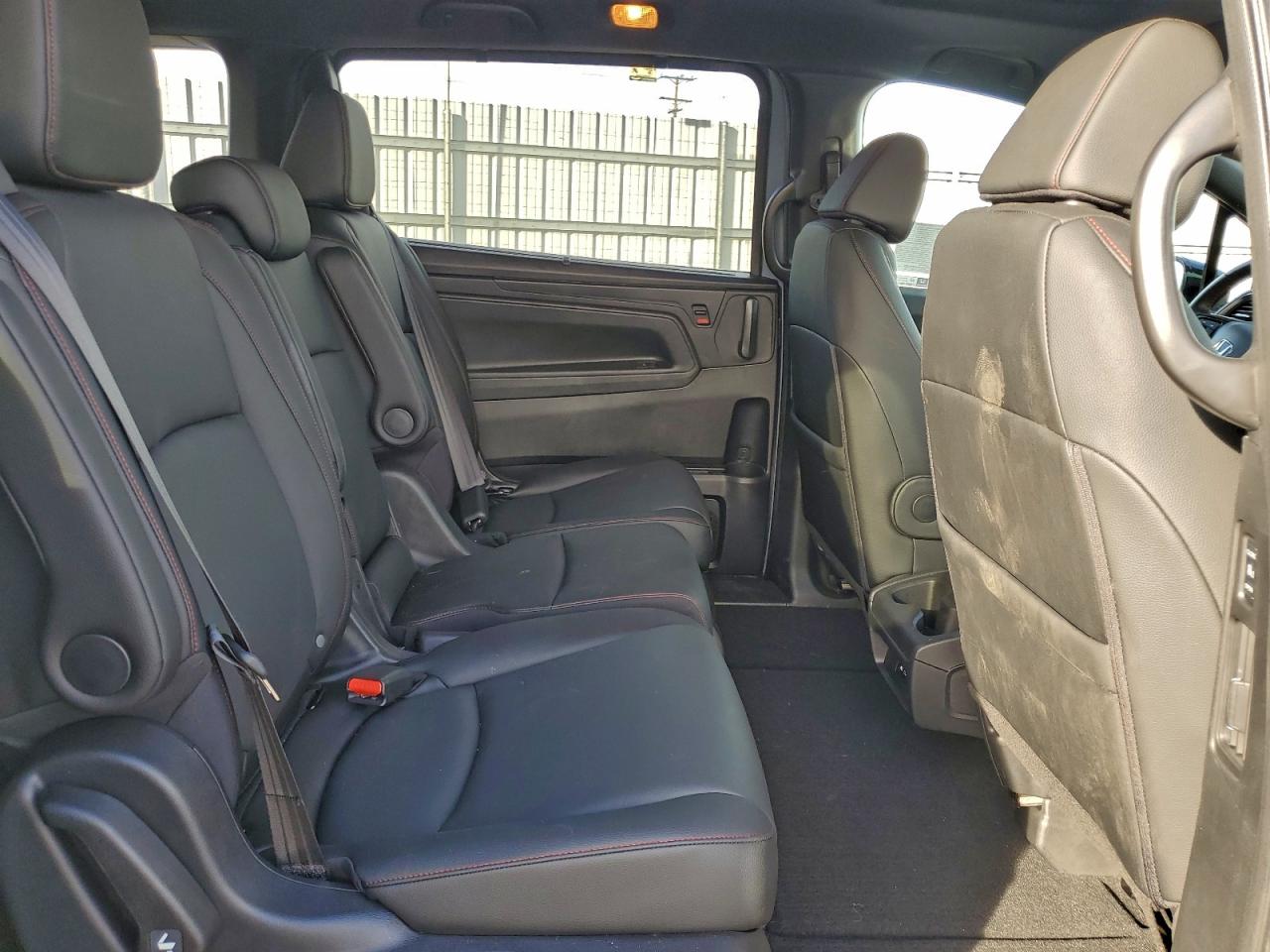 2025 HONDA ODYSSEY SPORT-L photo 11