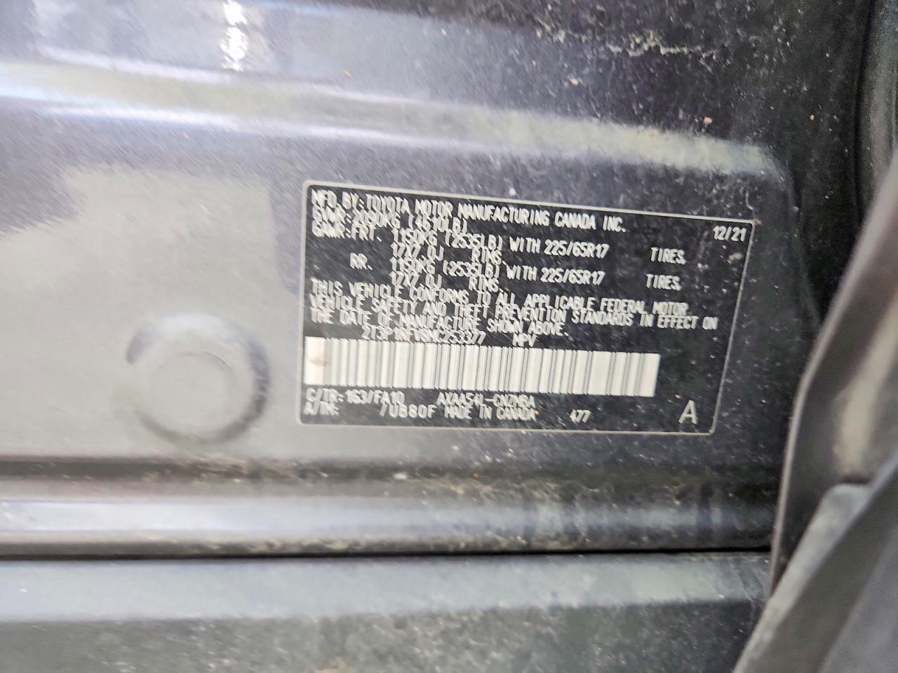 2021 TOYOTA RAV4 XLE photo 12