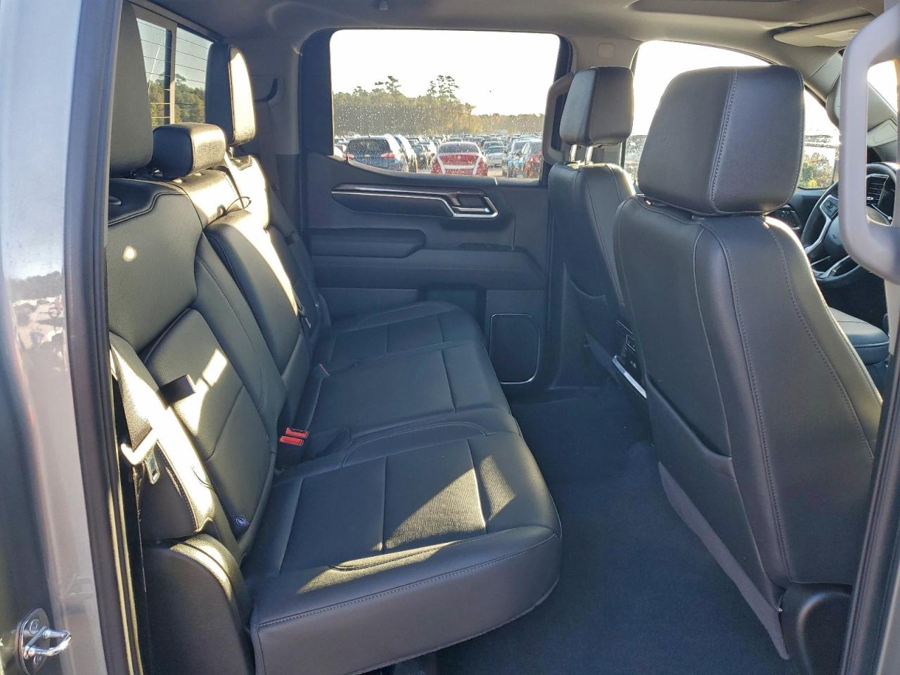 2024 CHEVROLET SILVERADO C1500 LTZ photo 19