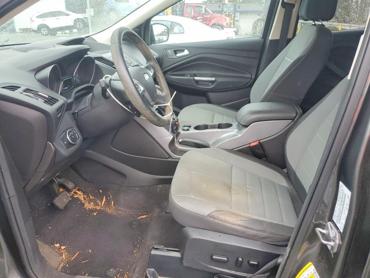2015 FORD ESCAPE SE photo 7