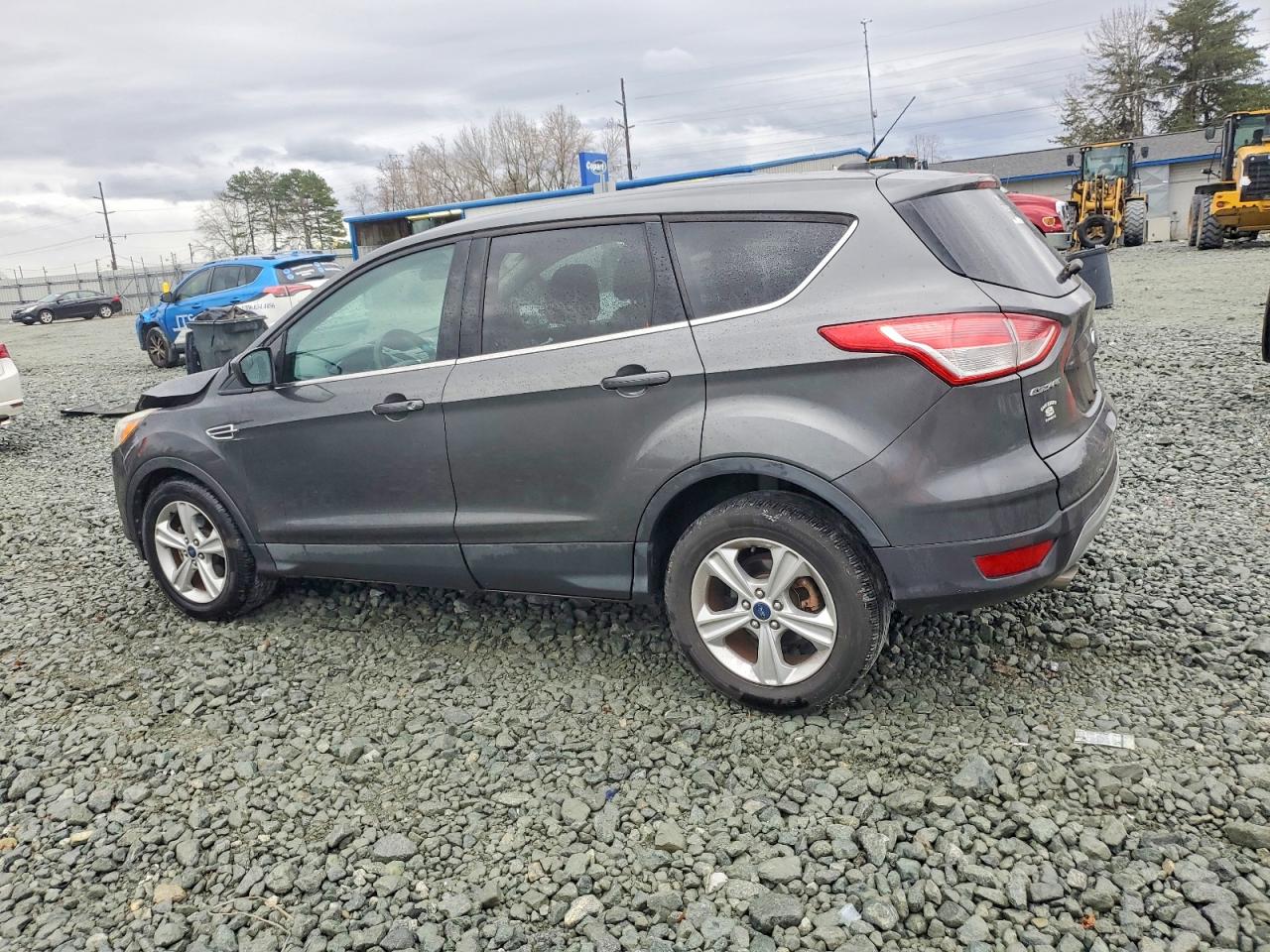 2015 FORD ESCAPE SE photo 2