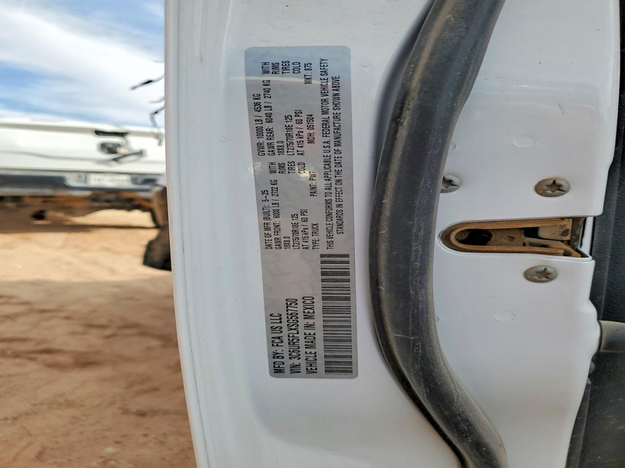2025 RAM 2500 LARAMIE photo 12