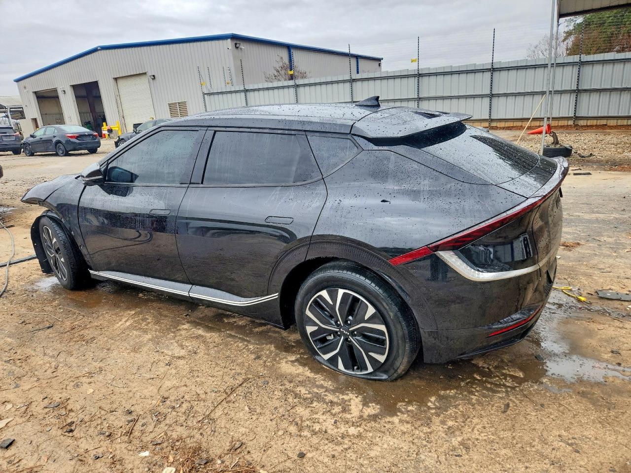 2022 KIA EV6 LIGHT photo 4