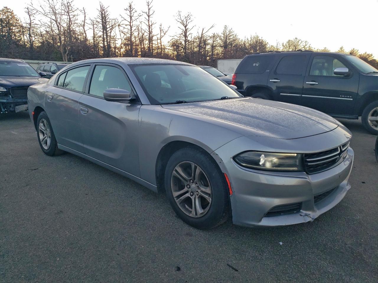 2016 DODGE CHARGER SE photo 4