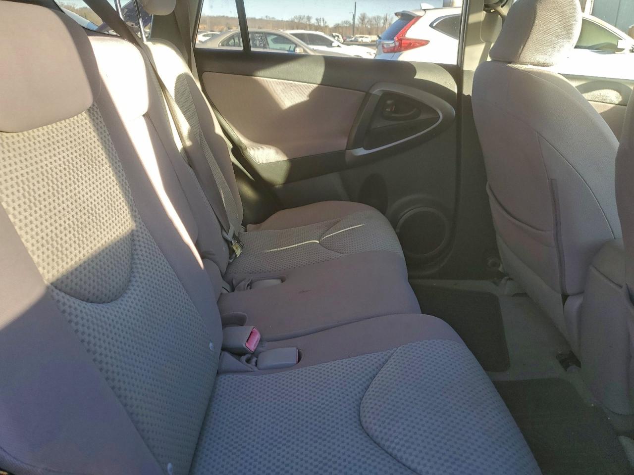 2007 TOYOTA RAV4 photo 10