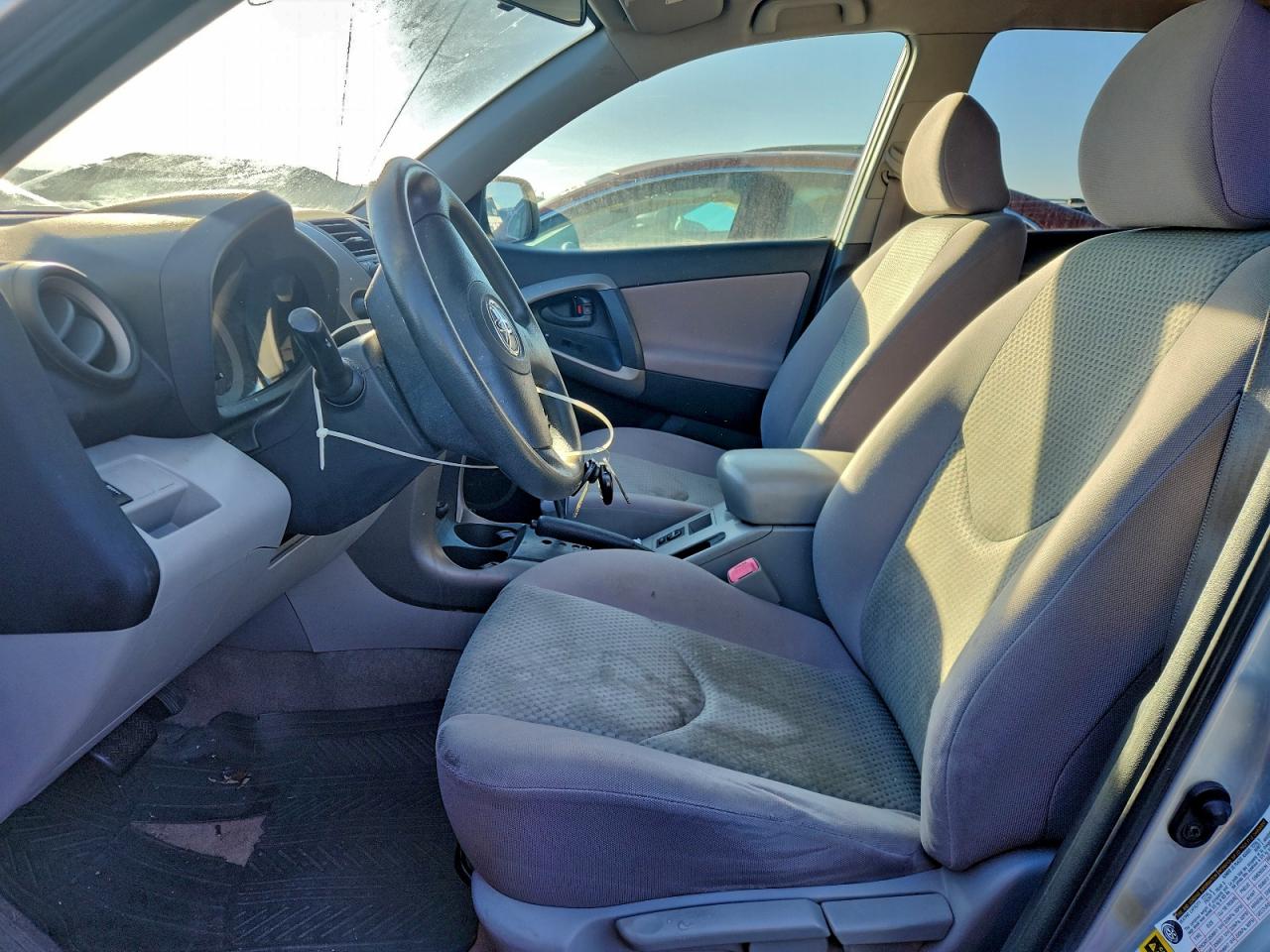 2007 TOYOTA RAV4 photo 7