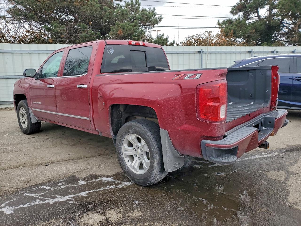 2018 CHEVROLET SILVERADO K1500 LTZ photo 2