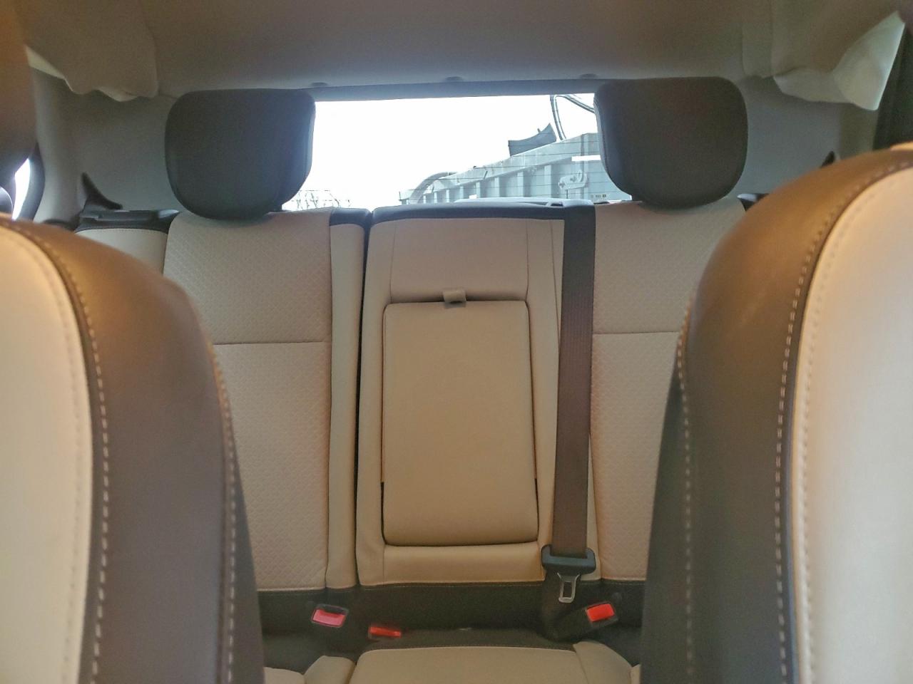 2020 BUICK ENCORE SPORT TOURING photo 10