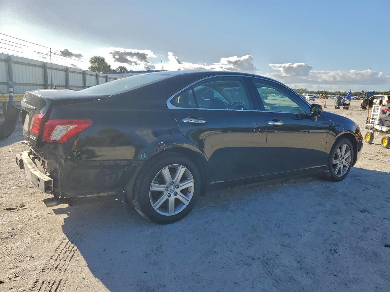 2009 LEXUS ES 350 photo 3