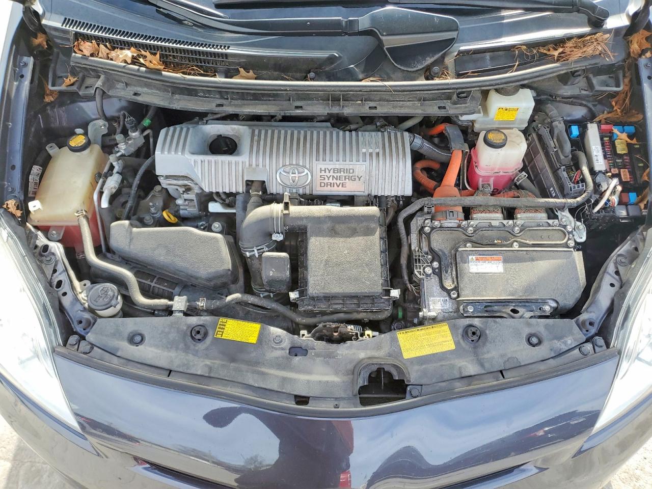 2013 TOYOTA PRIUS photo 11