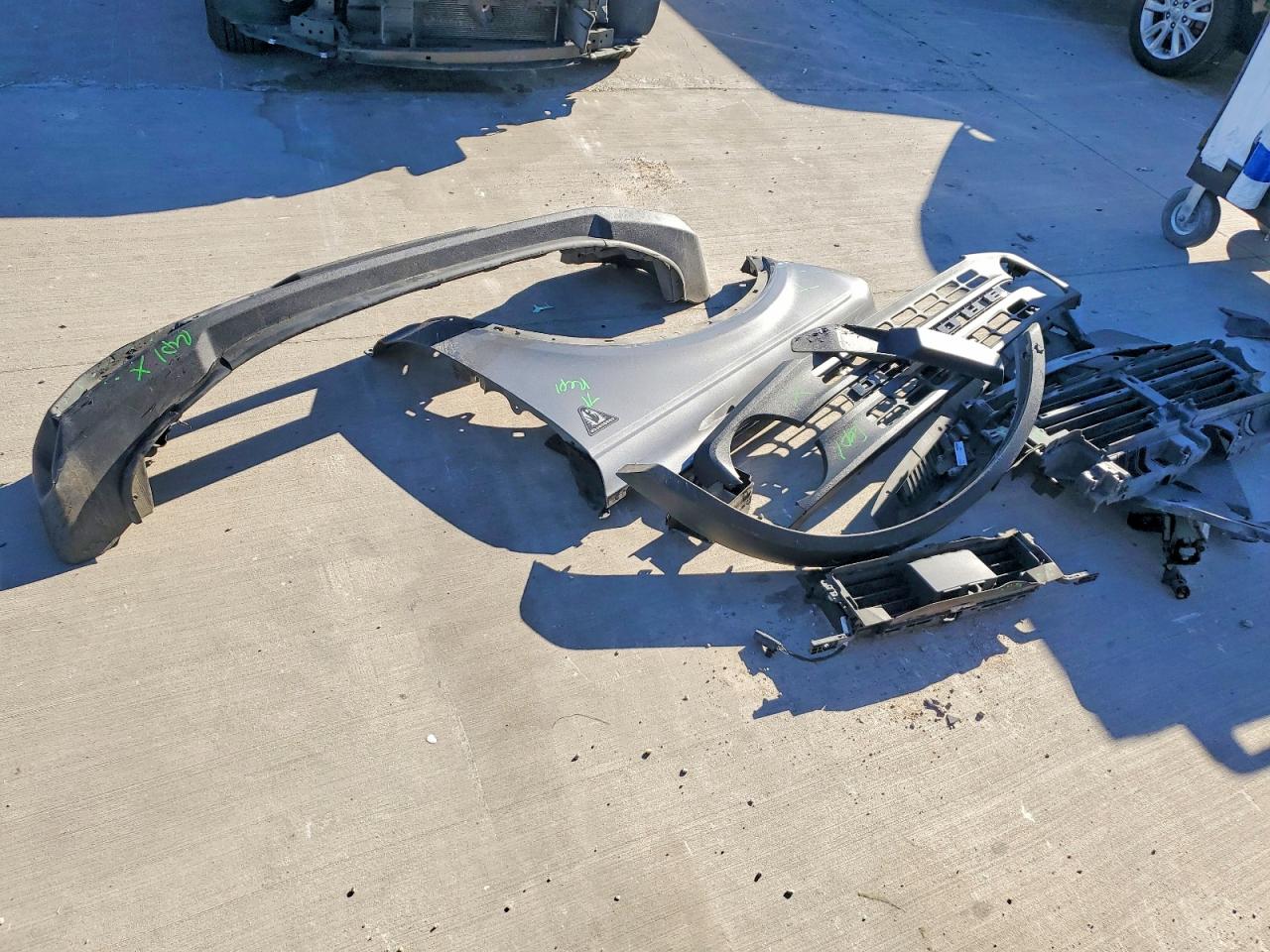 2021 FORD BRONCO BASE photo 13
