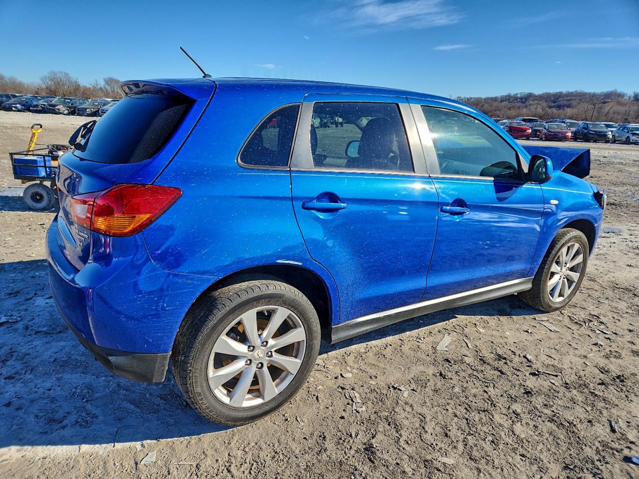 2015 MITSUBISHI OUTLANDER SPORT ES photo 3
