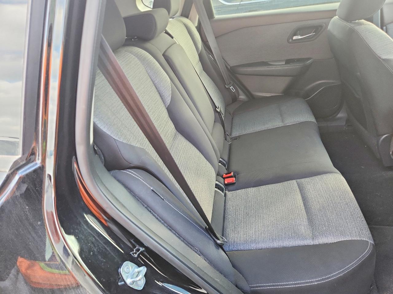 2021 NISSAN ROGUE SV photo 19