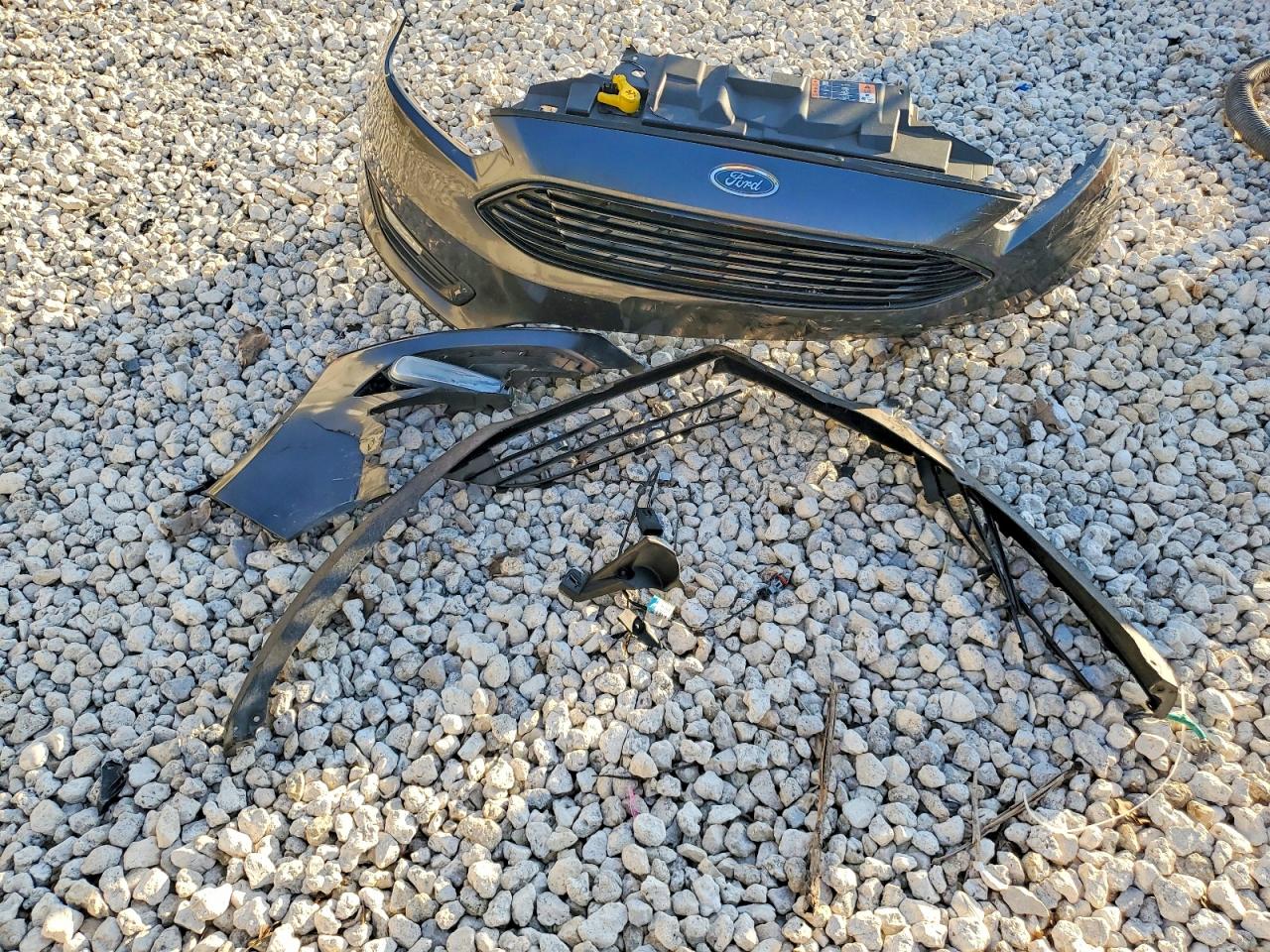 2018 FORD FOCUS SE photo 12