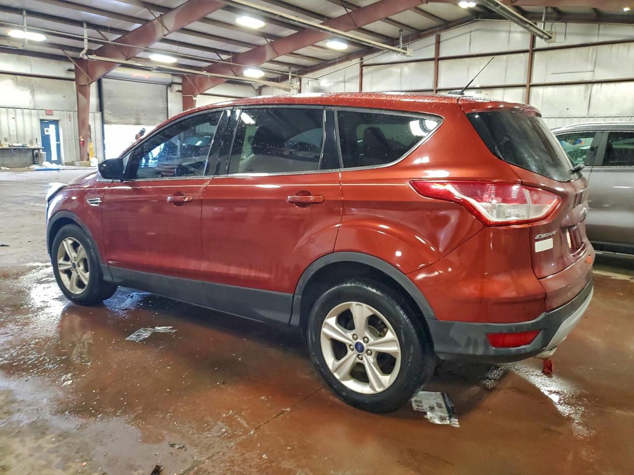 2016 FORD ESCAPE SE photo 2