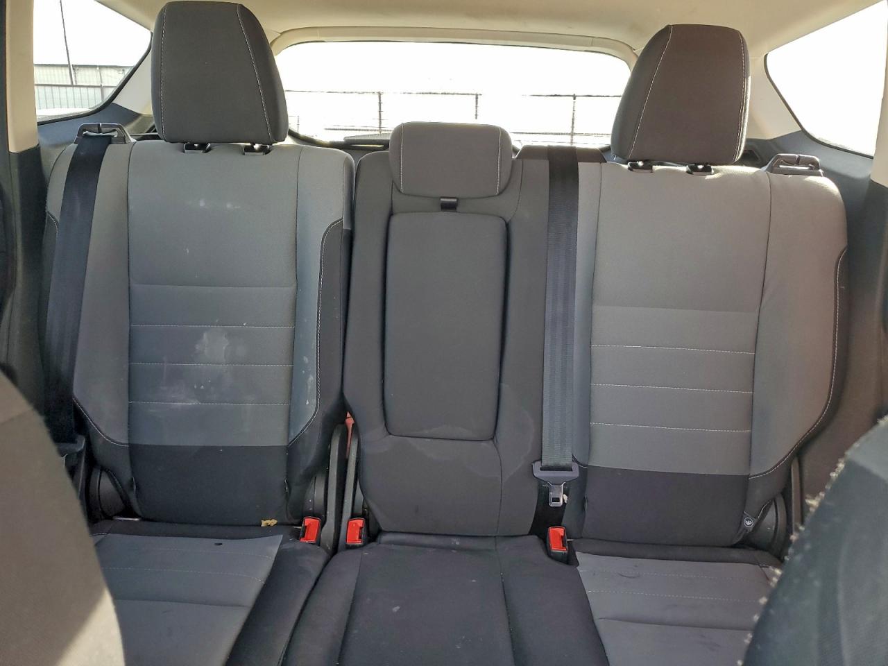 2016 FORD ESCAPE SE photo 19