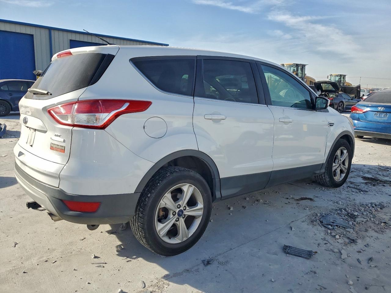 2016 FORD ESCAPE SE photo 5