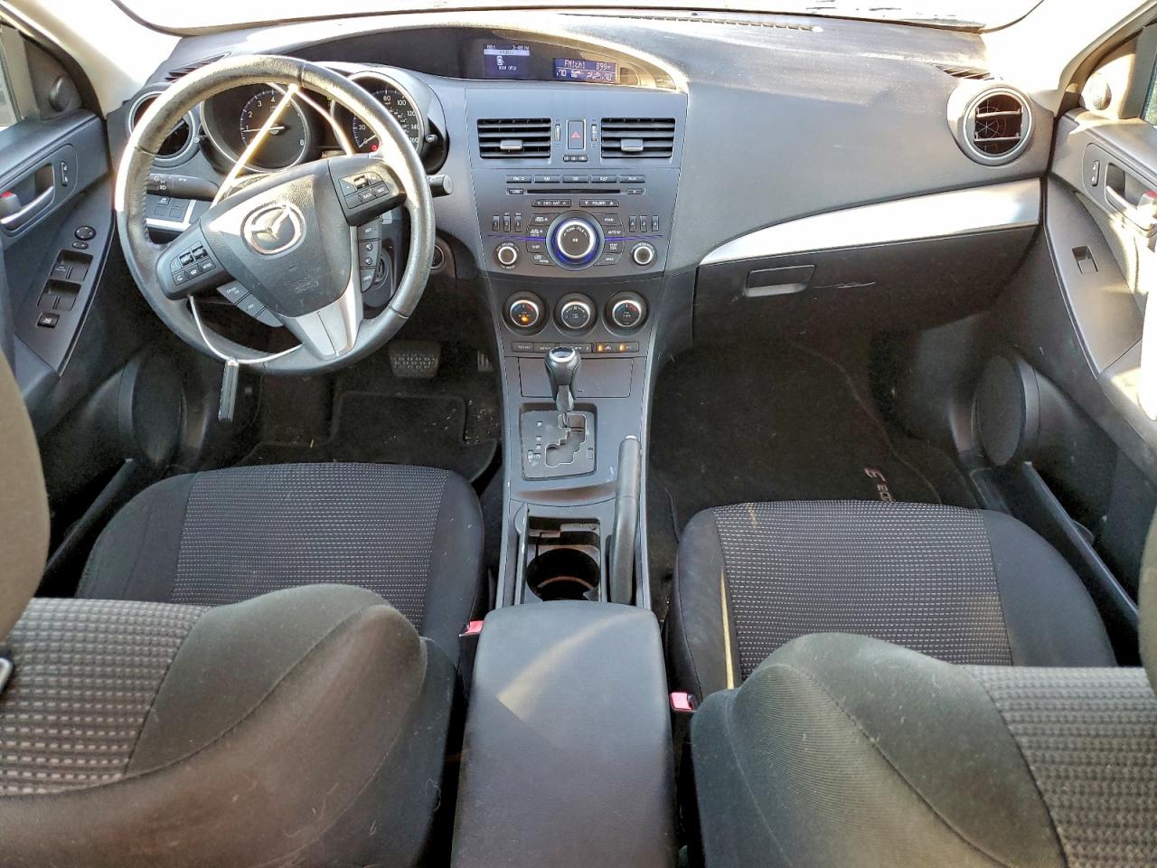 2013 MAZDA 3 I photo 8