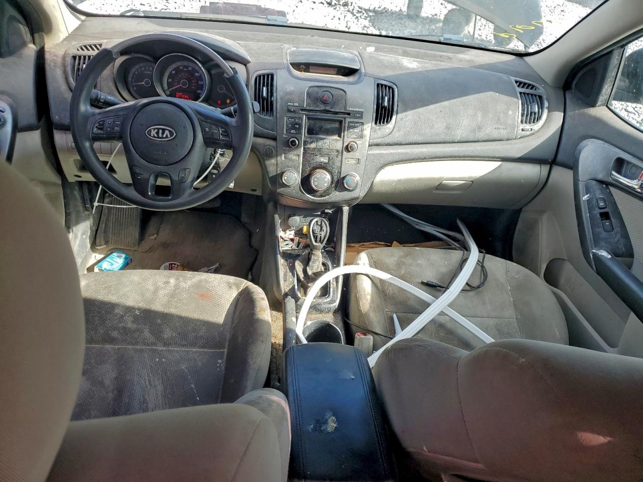 2013 KIA FORTE EX photo 8