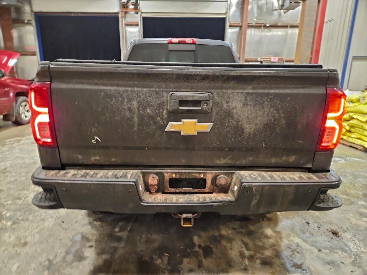2016 CHEVROLET SILVERADO K1500 LTZ photo 6
