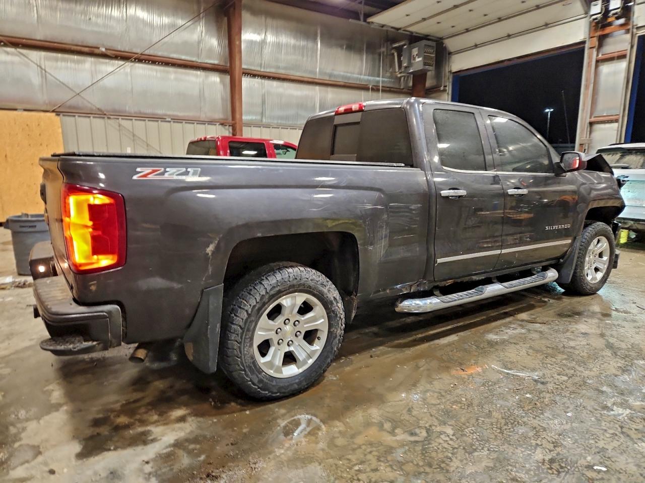 2016 CHEVROLET SILVERADO K1500 LTZ photo 3