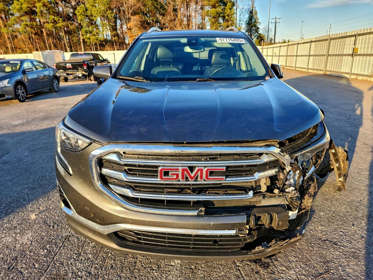 2020 GMC TERRAIN SLT photo 5