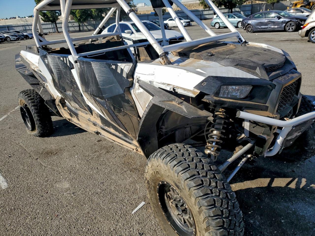 2015 POLARIS RZR UTILITY VEHICLE photo 9
