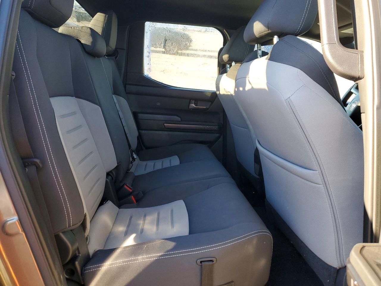 2025 TOYOTA TACOMA DOUBLE CAB photo 10