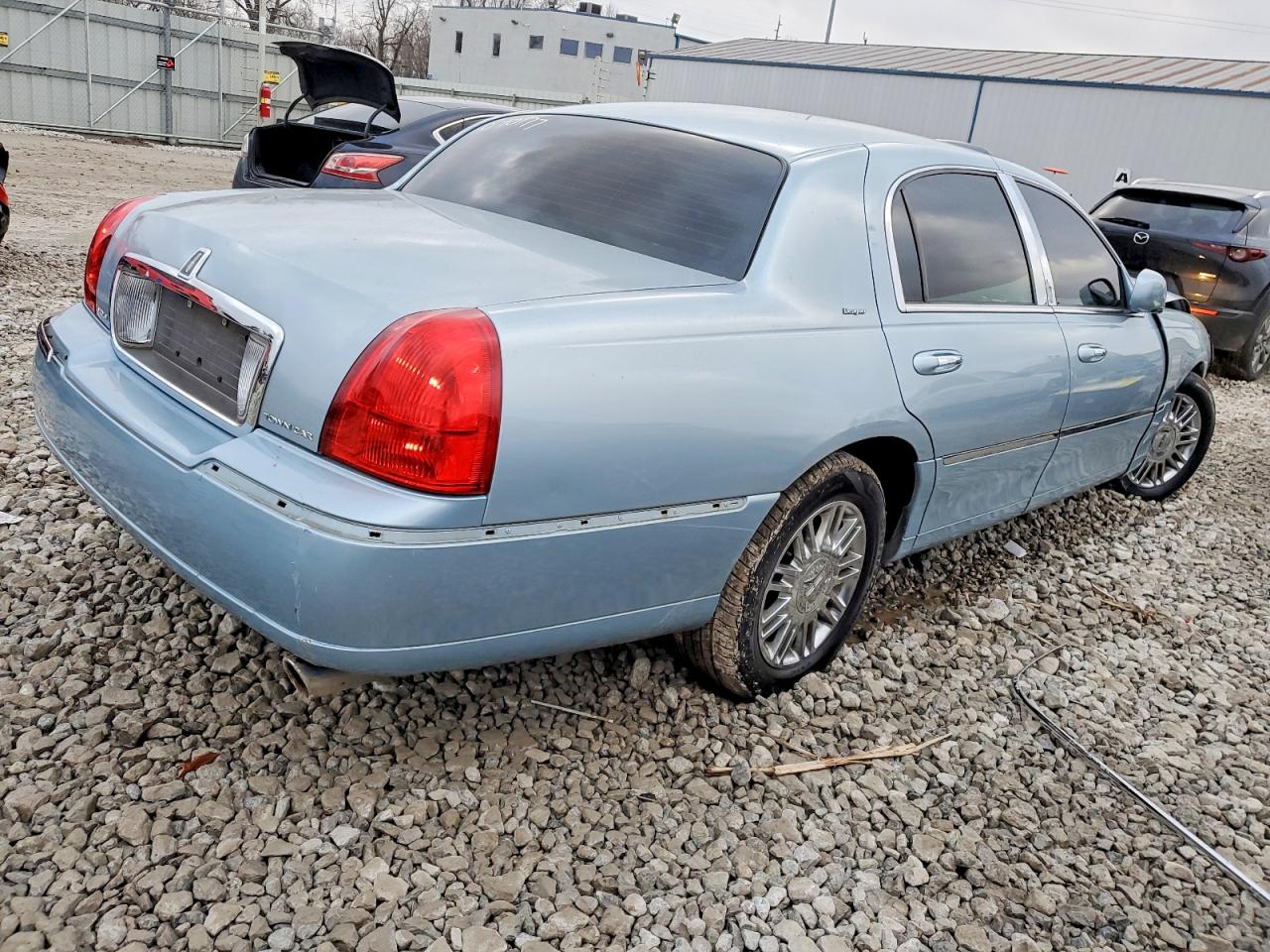 2006 LINCOLN TOWN CAR DESIGNER photo 3