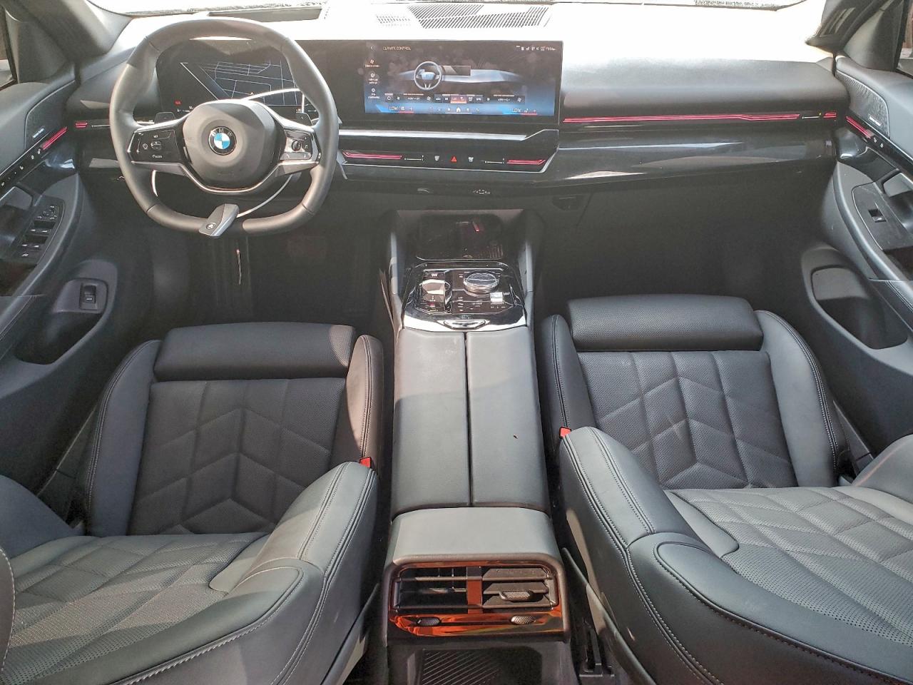 2025 BMW 530 I photo 8