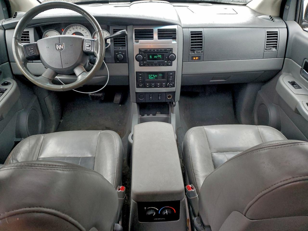 2004 DODGE DURANGO LIMITED photo 8