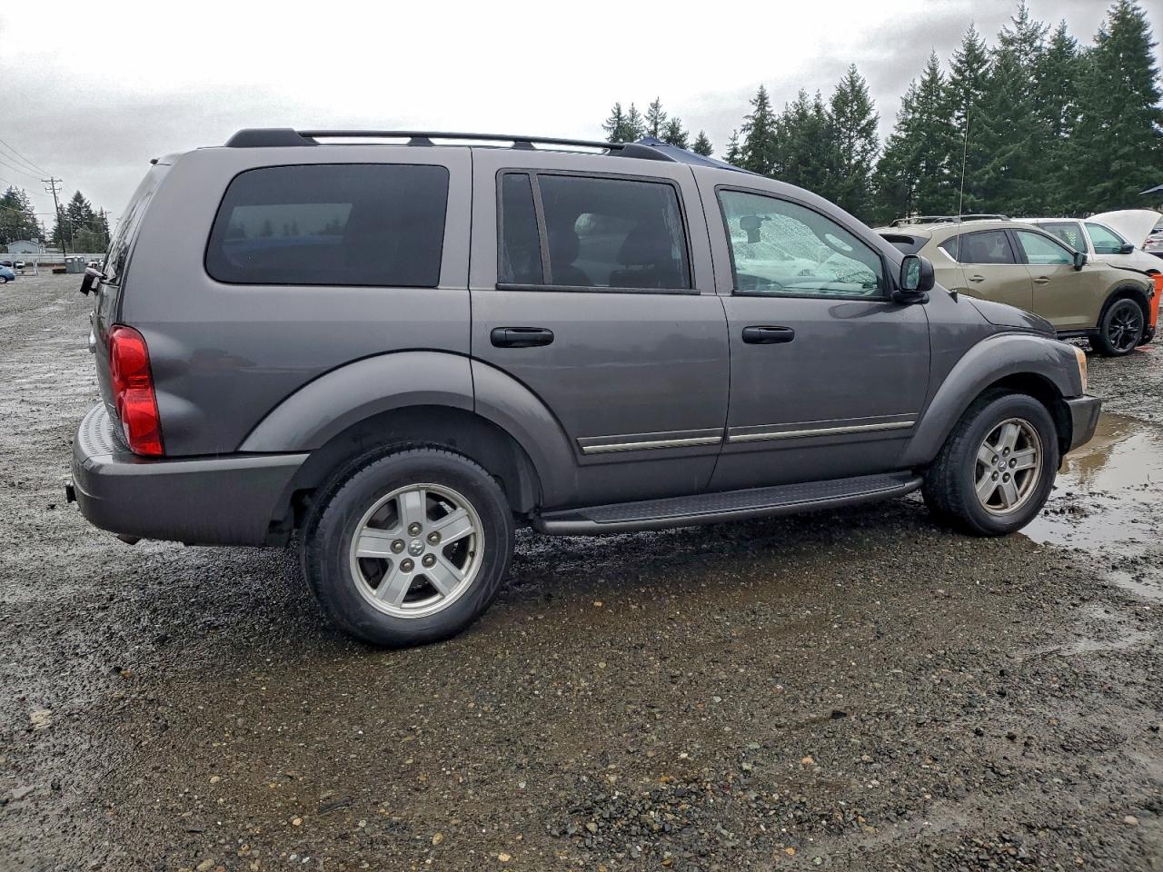 2004 DODGE DURANGO LIMITED photo 3