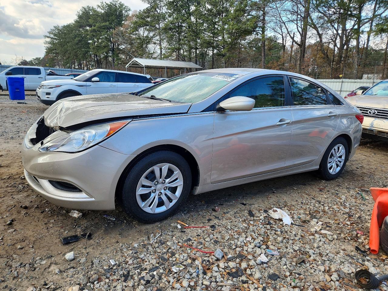 2011 HYUNDAI SONATA