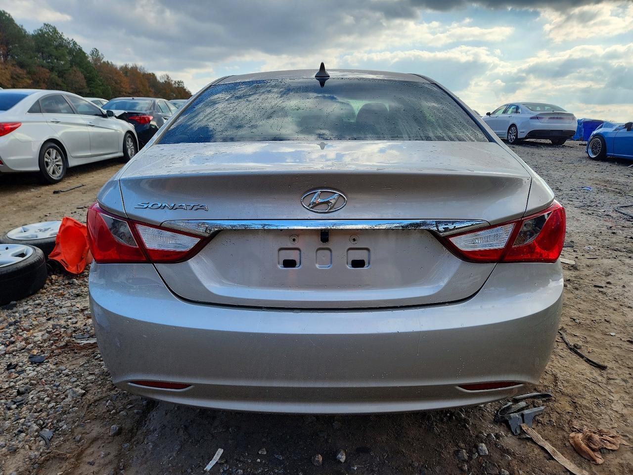 2011 HYUNDAI SONATA GLS photo 6